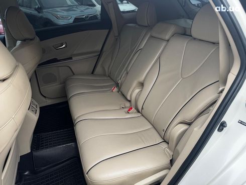 Toyota Venza 2012 белый - фото 17