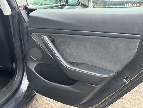 Tesla Model 3 2023 серый - фото 21
