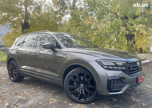Volkswagen Touareg 2022 - фото 17