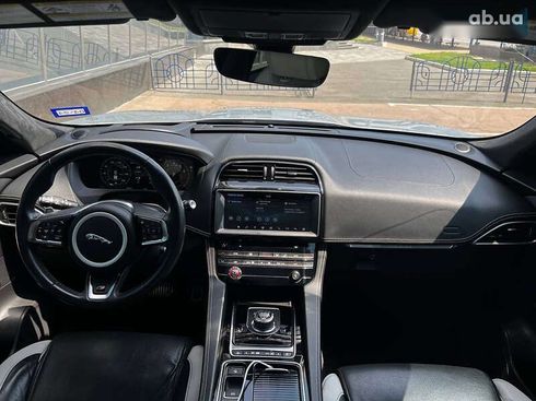 Jaguar F-Pace 2018 - фото 22