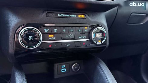 Ford Kuga 2021 - фото 25