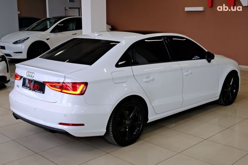 Audi A3 2016 белый - фото 7