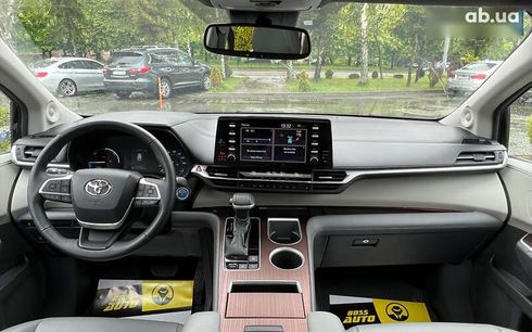 Toyota Sienna 2022 - фото 19