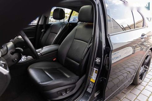 BMW 5 серия 2011 - фото 15