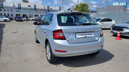 Skoda Fabia 2020 - фото 18