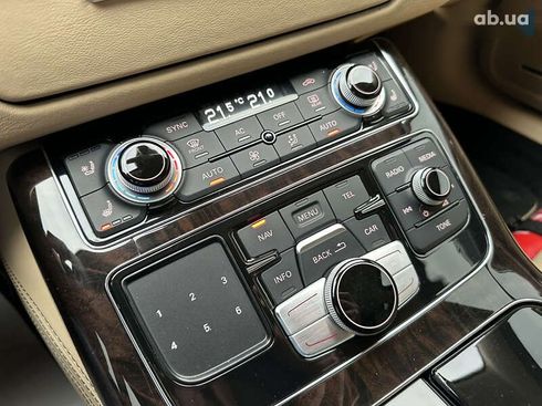 Audi A8 2011 - фото 13