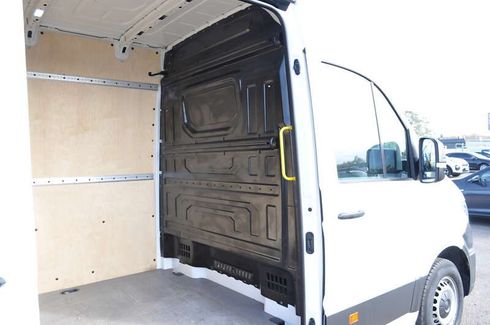 Volkswagen Crafter 2021 - фото 29