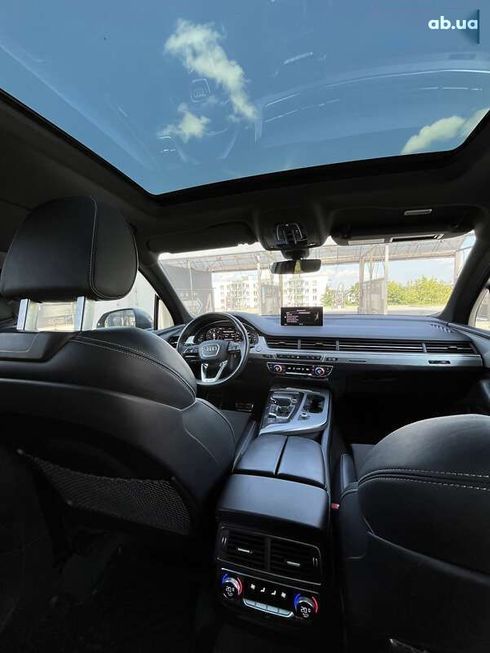 Audi Q7 2019 - фото 11