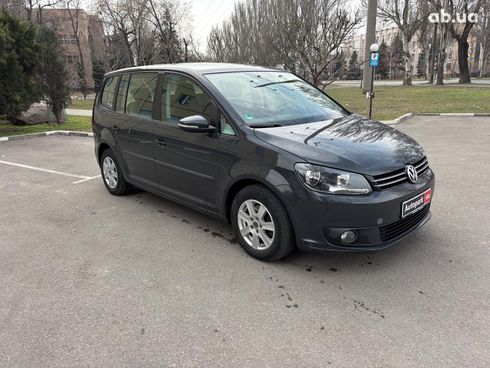 Volkswagen Touran 2014 серый - фото 7