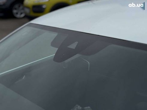 Volkswagen Passat 2020 - фото 18