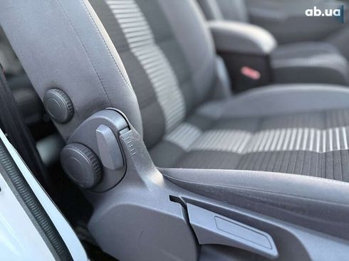 Nissan e-NV200 2018 - фото 11