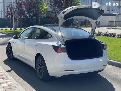 Tesla Model 3 2019 - фото 8