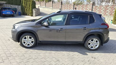 Peugeot 2008 2019 серый - фото 11