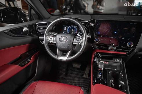 Lexus NX 2022 - фото 26