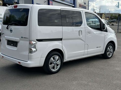 Nissan e-NV200 2019 - фото 8