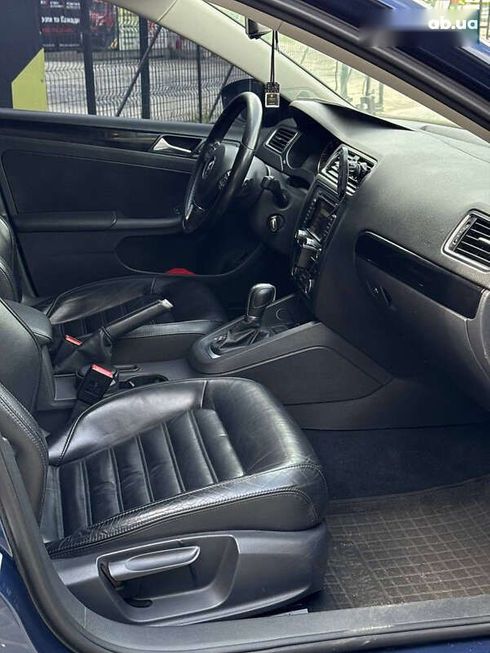 Volkswagen Jetta 2012 - фото 17