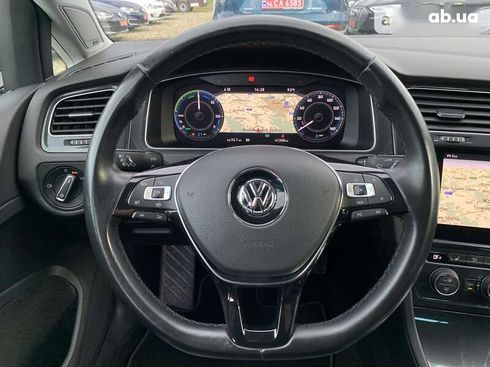 Volkswagen e-Golf 2020 - фото 29