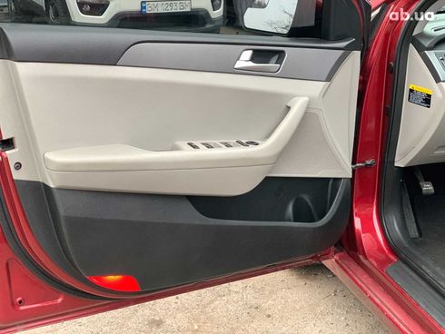 Hyundai Sonata 2015 красный - фото 69