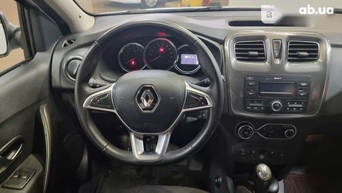 Renault Sandero 2019 - фото 11