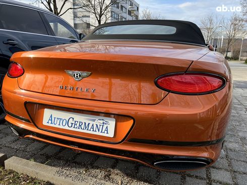 Bentley Continental GT 2022 - фото 23