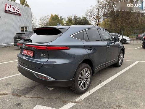 Toyota Venza 2022 - фото 3
