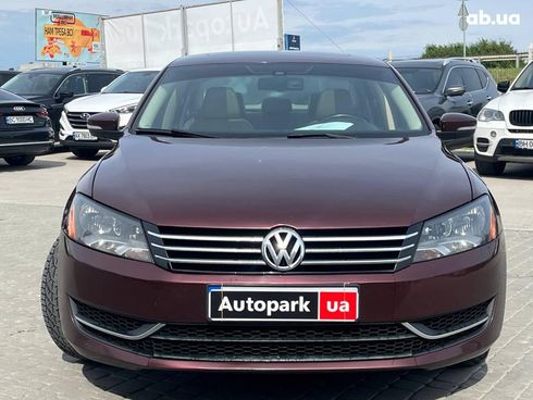 Volkswagen passat b7 2013 красный - фото 2