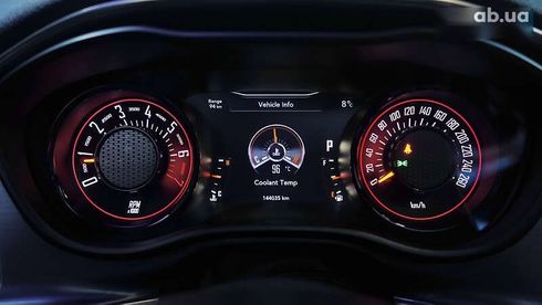 Dodge Challenger 2017 - фото 29