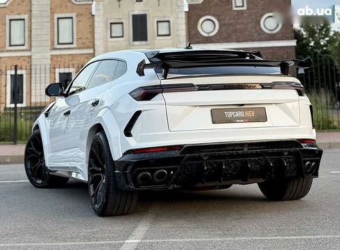 Lamborghini Urus 2022 - фото 21
