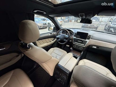 Mercedes-Benz GL-Класс 2015 - фото 27