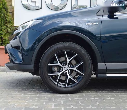Toyota RAV4 2017 - фото 8
