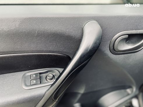 Renault Kangoo 2012 черный - фото 16