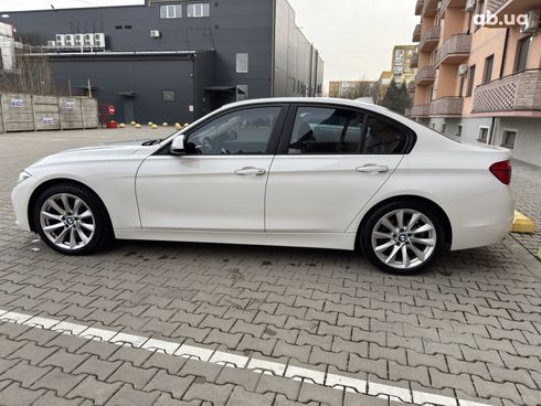 BMW 3 серия 2017 белый - фото 19