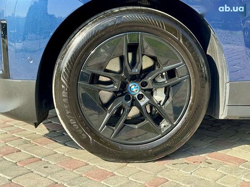 BMW iX 2022 - фото 11