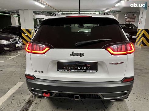 Jeep Cherokee 2020 - фото 16