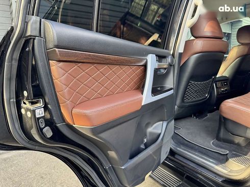 Toyota Land Cruiser 2016 - фото 30
