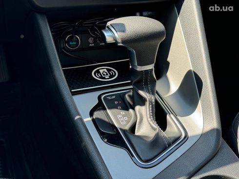Kia Niro 2017 красный - фото 35