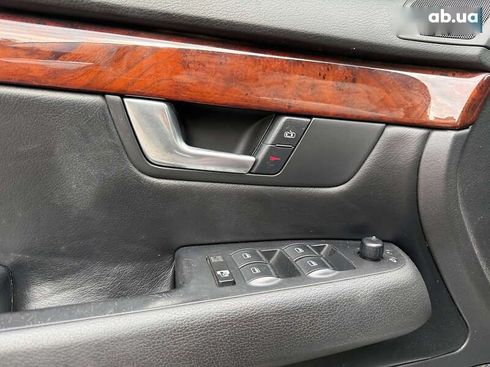 Audi A4 2005 - фото 18