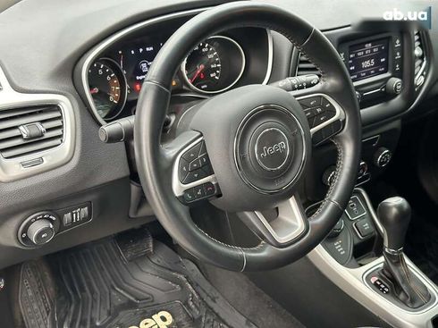 Jeep Compass 2017 - фото 20