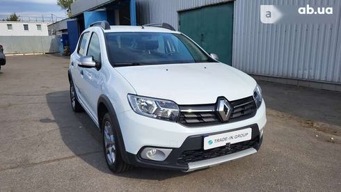 Renault Sandero Stepway 2020 - фото 2