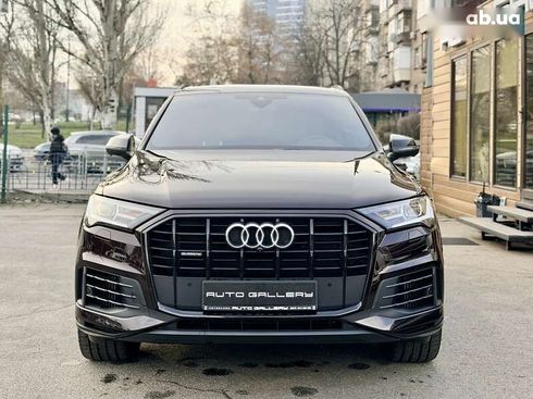 Audi Q7 2022 - фото 2