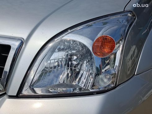 Toyota Land Cruiser Prado 2004 серый - фото 3