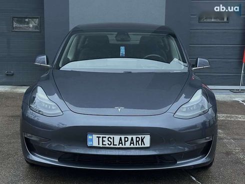 Tesla Model 3 2019 - фото 2