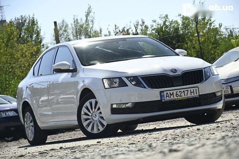 Skoda Octavia 2019 - фото 2