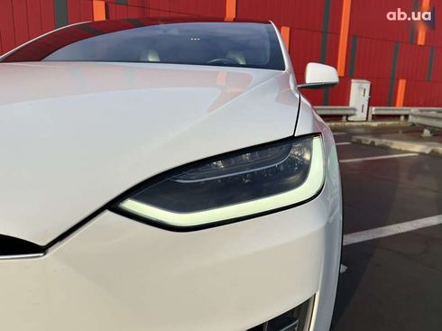 Tesla Model X 2016 - фото 5