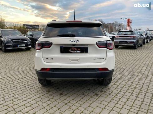 Jeep Compass 2018 - фото 6