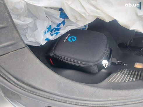 Nissan Leaf 2013 - фото 15