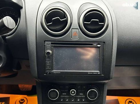 Nissan Qashqai 2011 - фото 10
