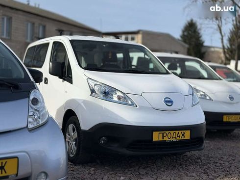 Nissan e-NV200 2019 - фото 7
