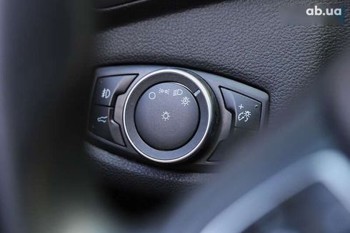 Ford Escape 2016 - фото 26