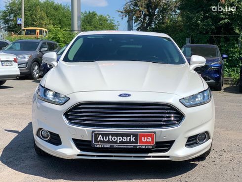 Ford Mondeo 2015 белый - фото 2